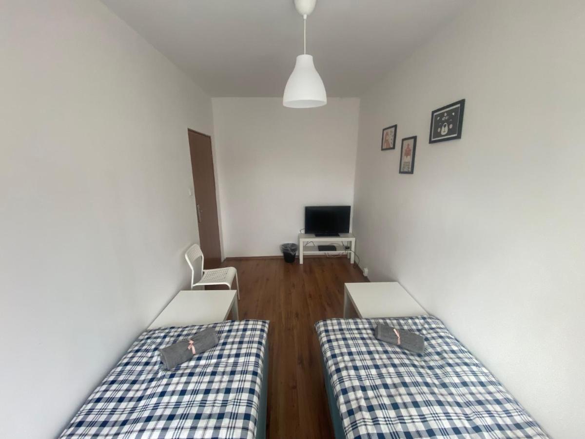 Hostel Bora-komorowskiego Warschau