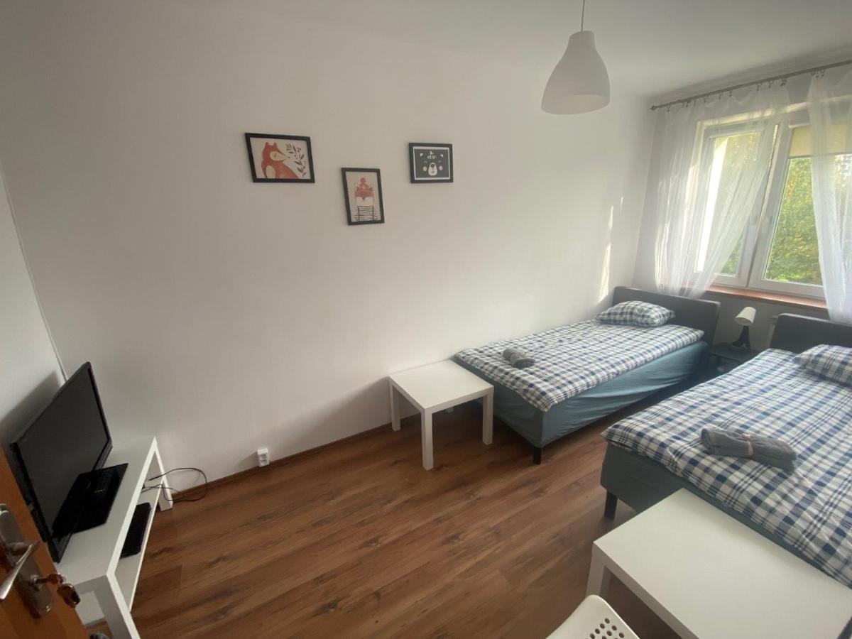 Hostel Bora-komorowskiego *