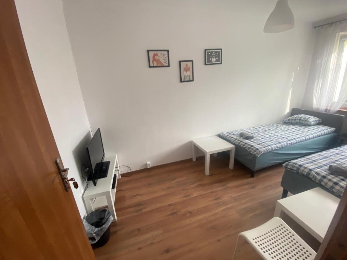 Bora-komorowskiego Hostel